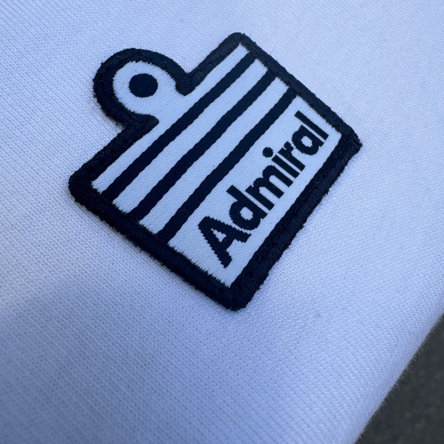 Admiral - T-shirt - Vit