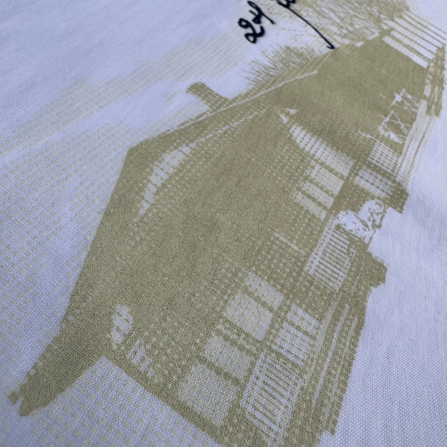 Eric ”24 februari” - T-shirt - Vit